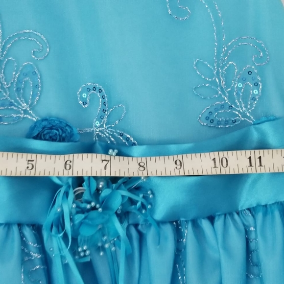 Blue dress for girls for special occasions - Picture 4 of 5